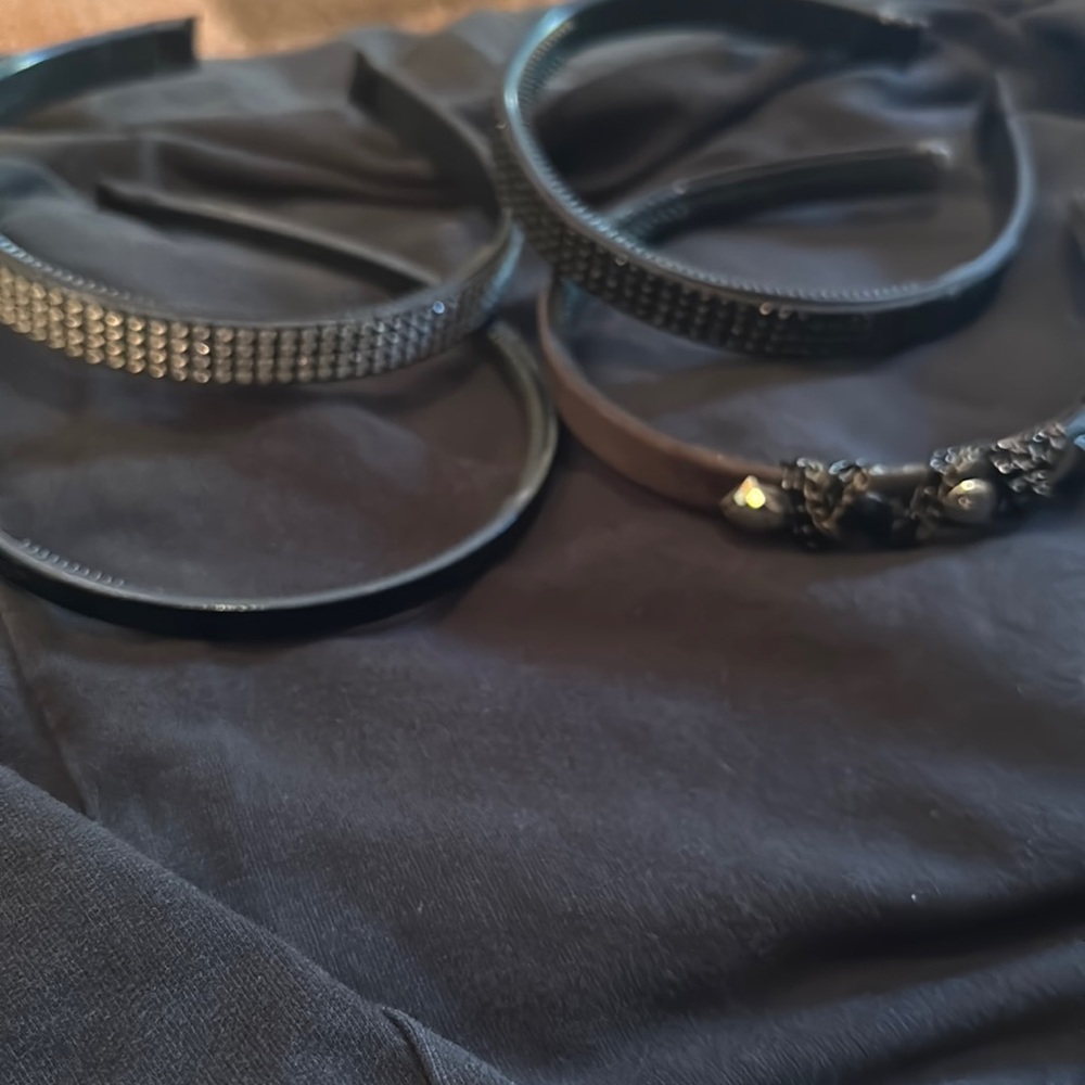 Lot of 4 hair bands rhinestone sparkle chain